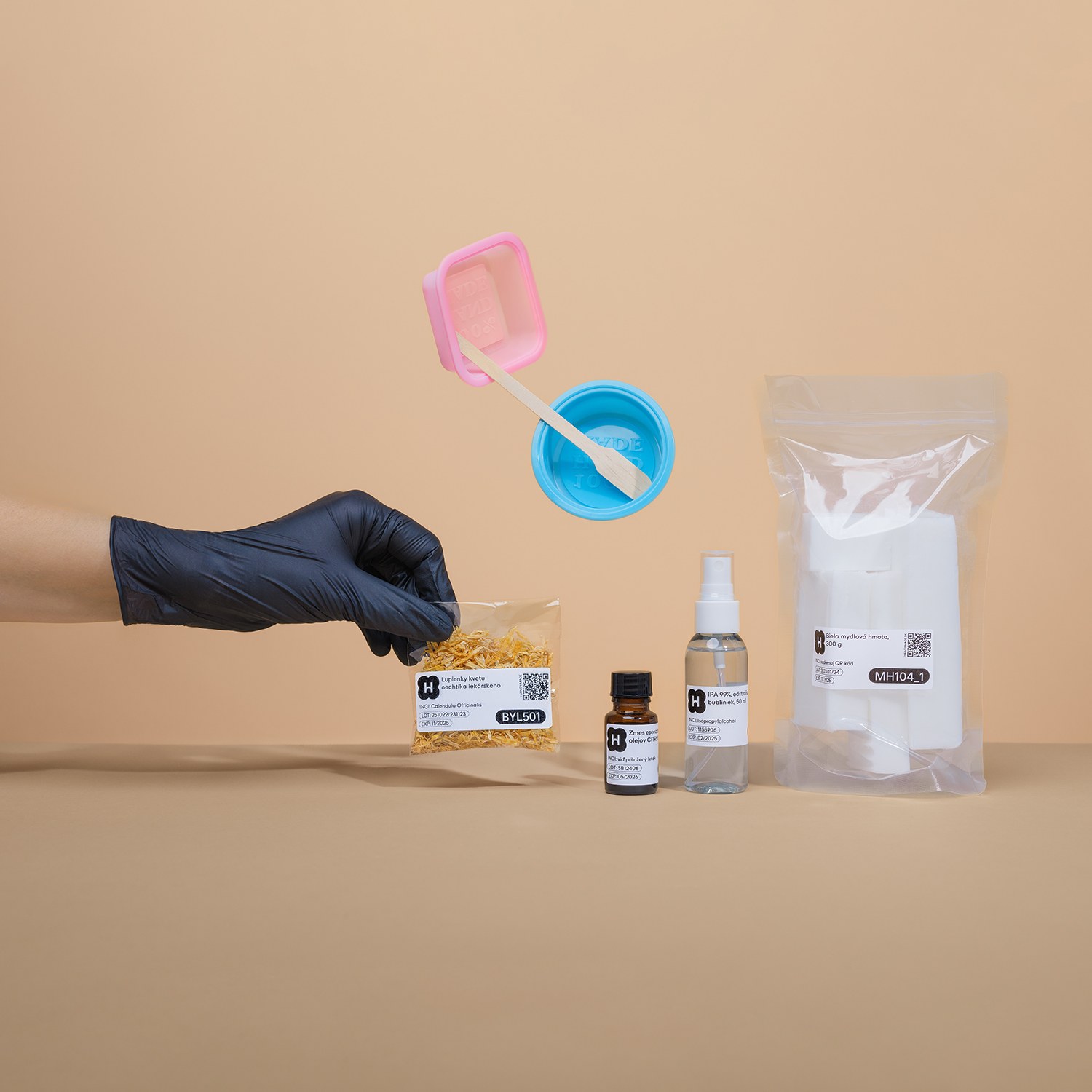 Kit creativo per realizzare sapone alla calendula