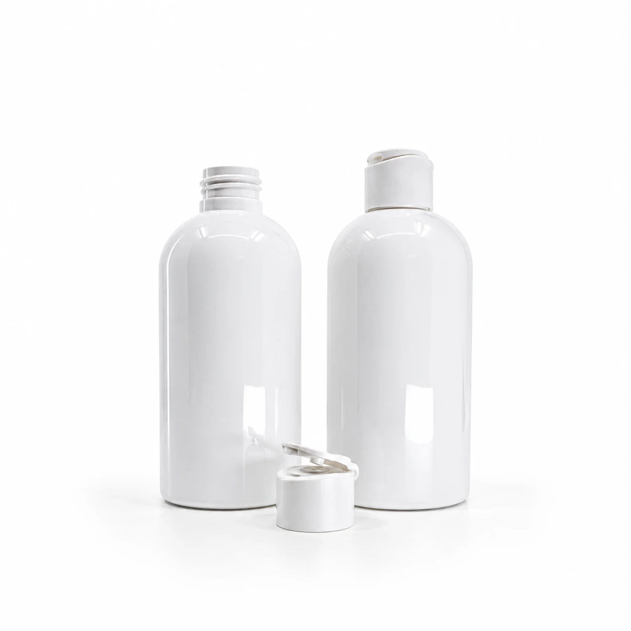 Weiße Kunststofffläschchen, matter weißer Flip-Top-Verschluss, 100 ml
