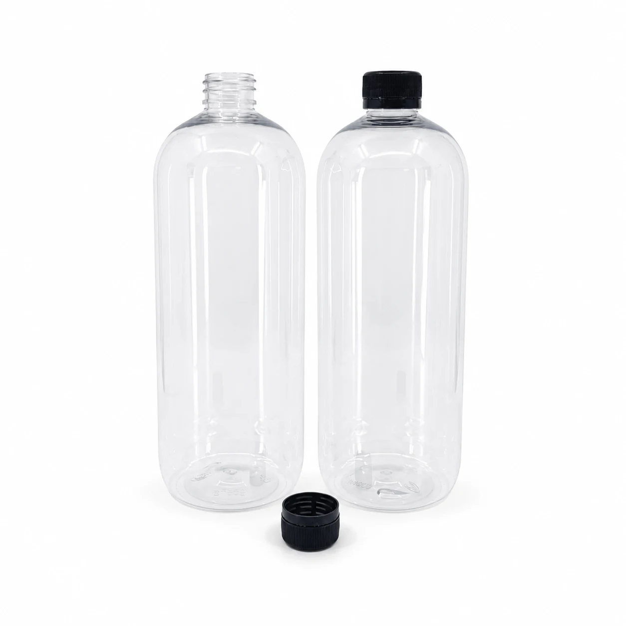 Plastová fľaša, priehľadná oblá, čierny vrchnák, 1000 ml