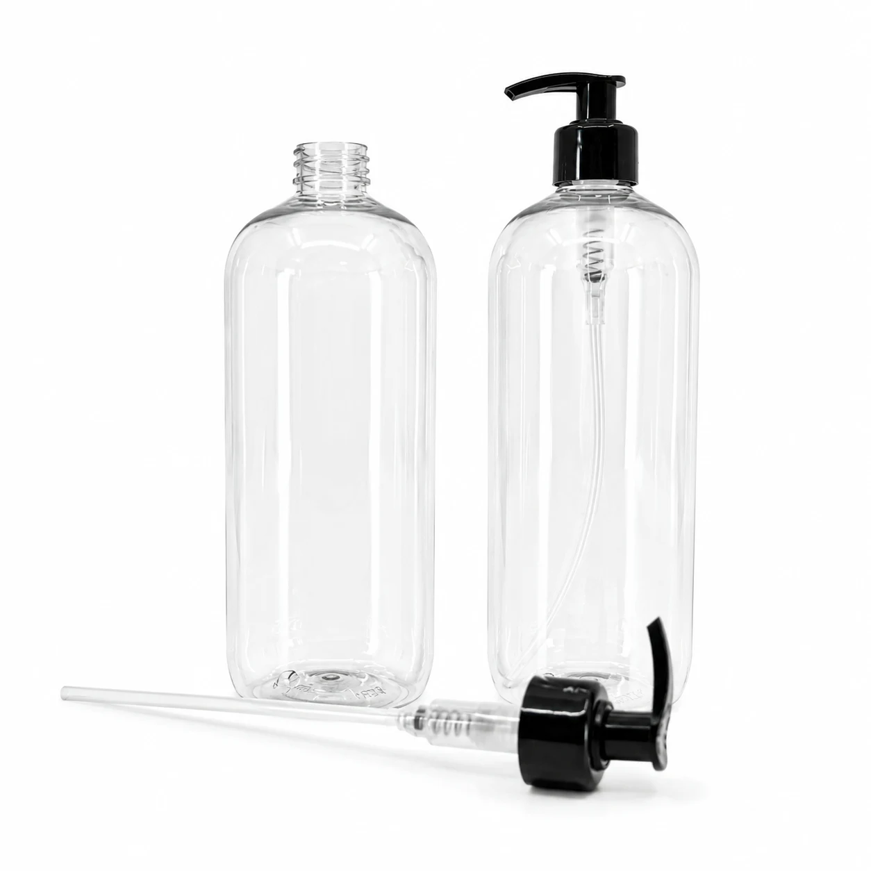 Plastová fľaša, priehľadná oblá, čierny dávkovač, 750 ml
