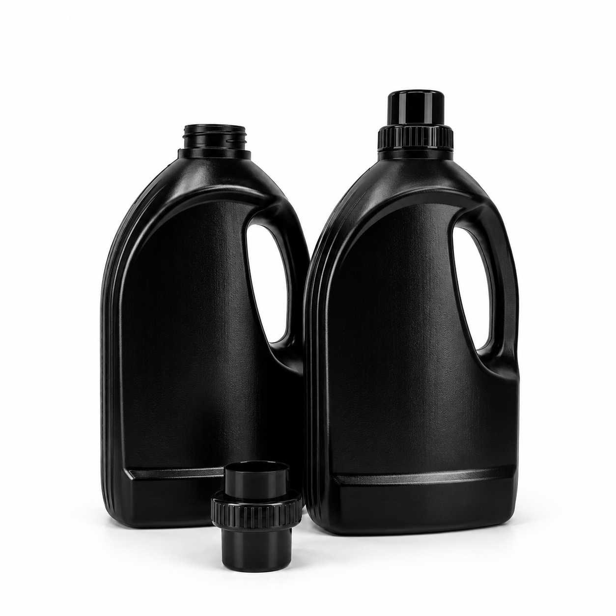 Black Plastic Detergent Bottle, Black Cap, 1,5 l