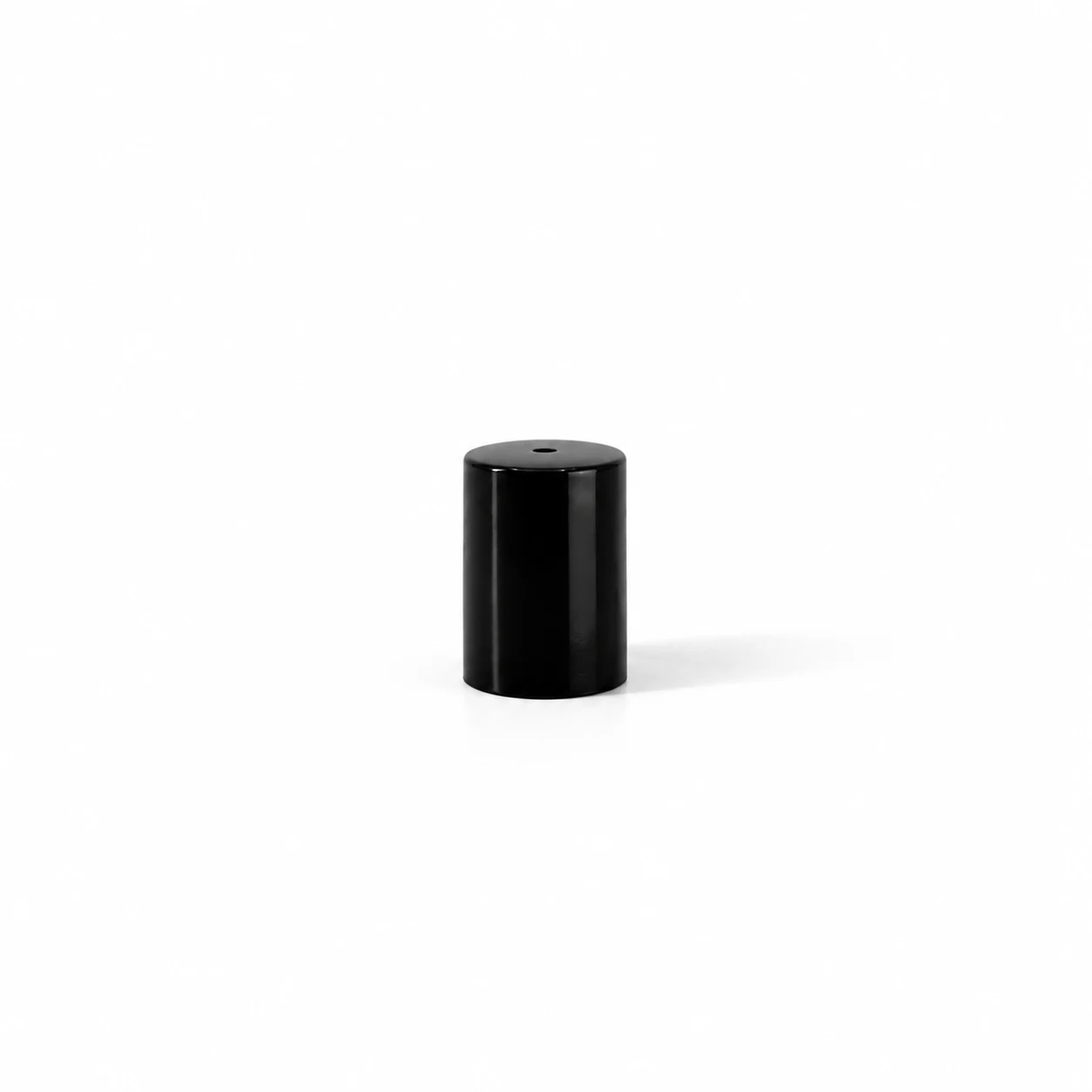 Black plastic cap for 5 ml roll-on