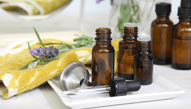 Prepara il tuo siero viso antietà