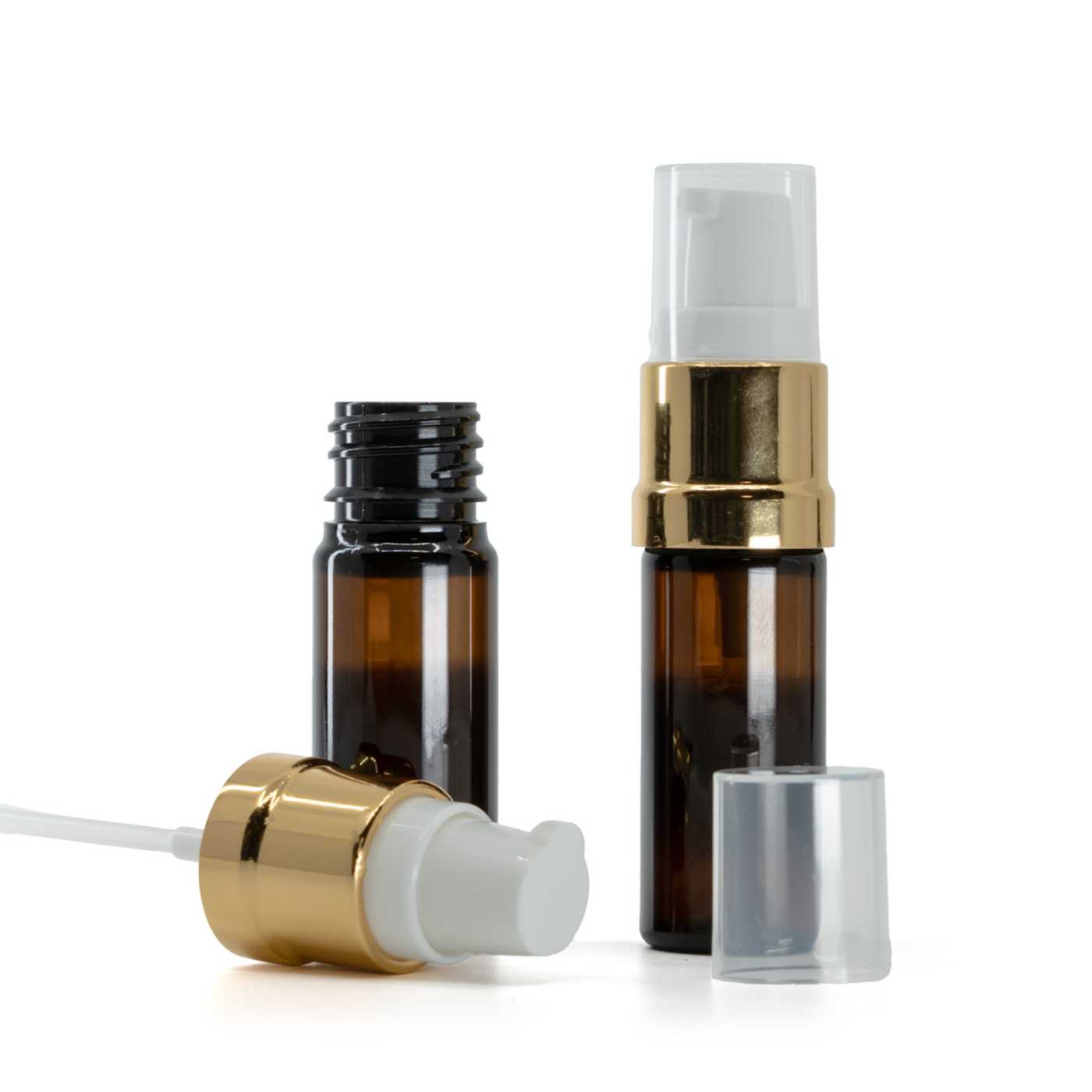 Braune Kunststoffflasche mit glänzend weiß-goldenem Spender, 10 ml