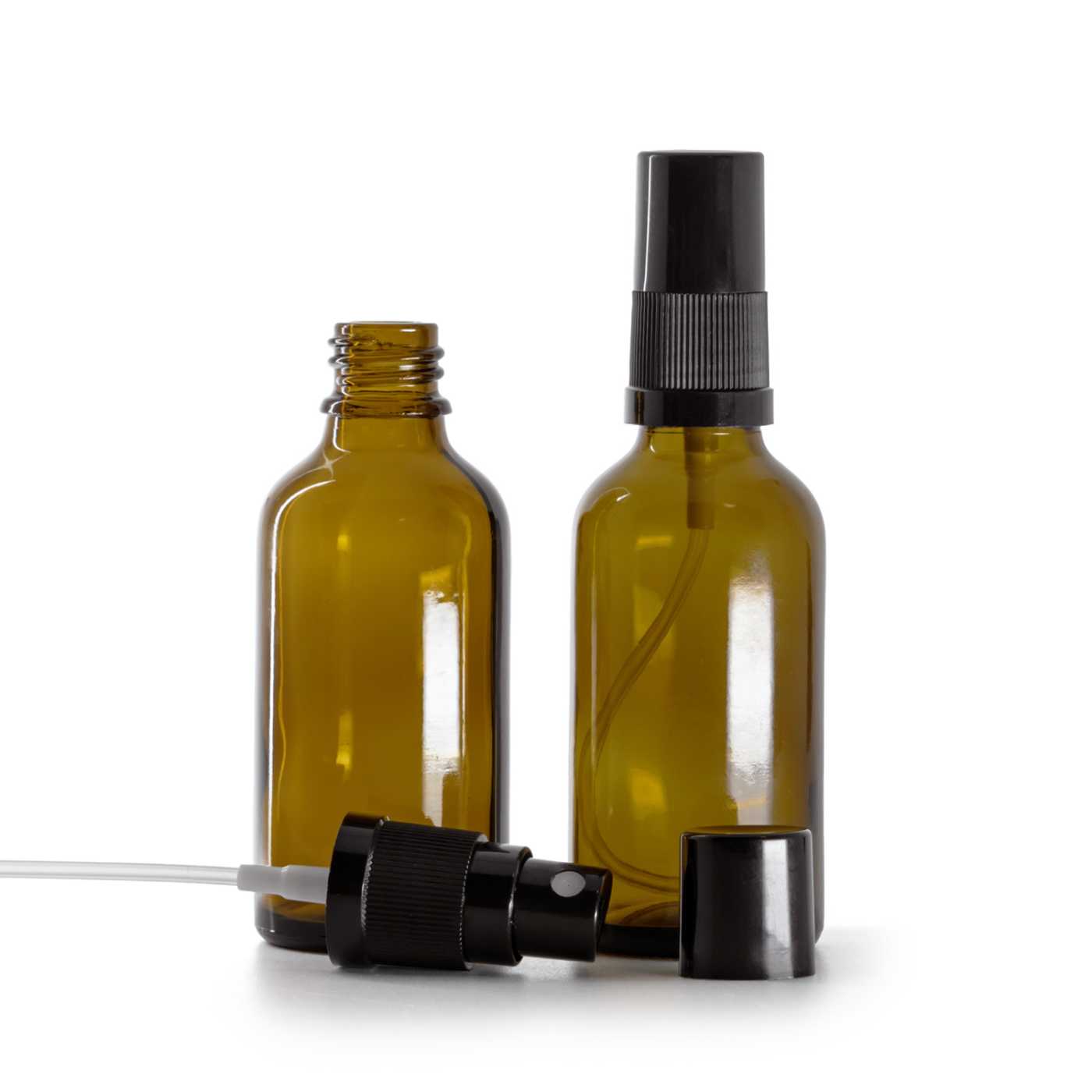 Butelka szklana apteczna, brązowa, czarny atomizer, czarny kapturek, 50 ml