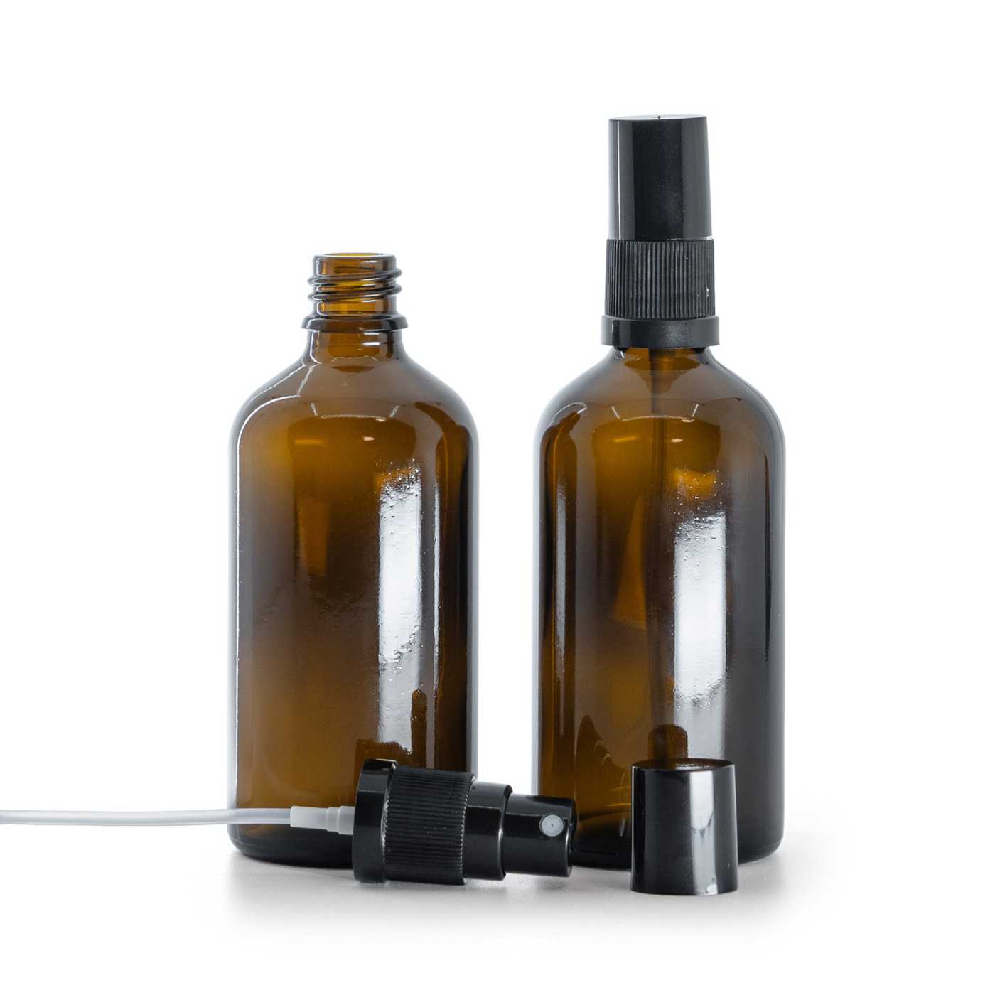 Butelka szklana apteczna, brązowa, czarny atomizer, czarny kapturek, 100 ml