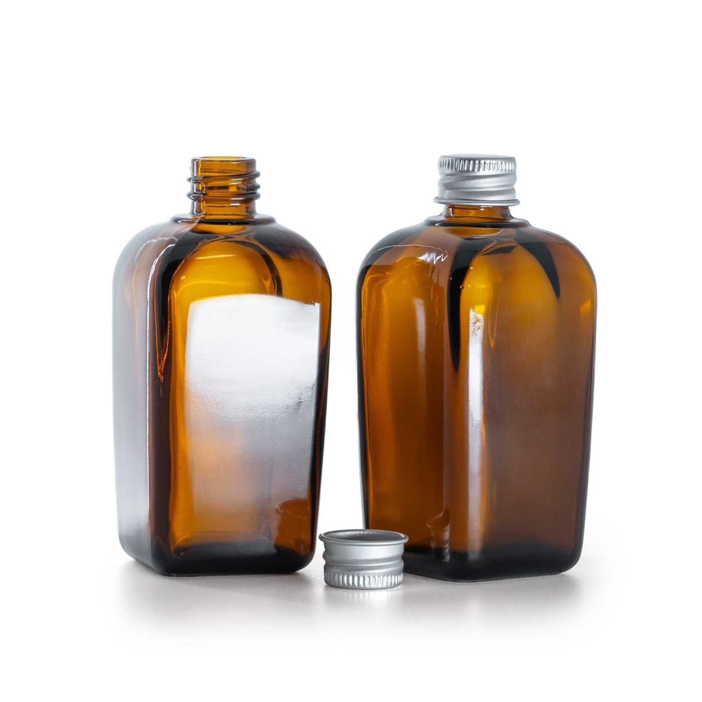 Sklenená fľaška, hranatá, strieborný hliník vrchnák 90 ml