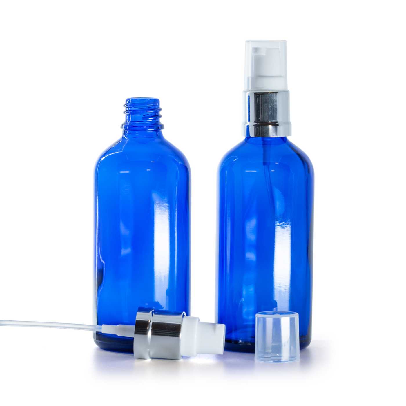 Kék üvegpalack, fényes fehér-ezüst adagoló, 100 ml
