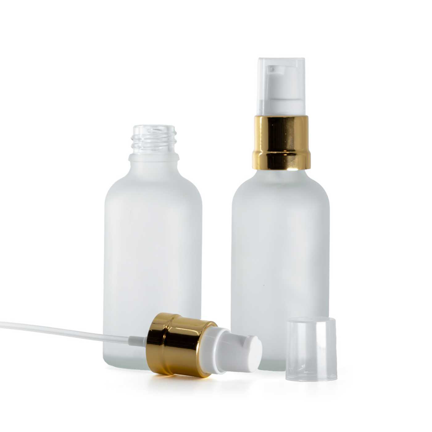 Átlátszó matt üvegpalack, fényes fehér-arany pumpa, 50 ml