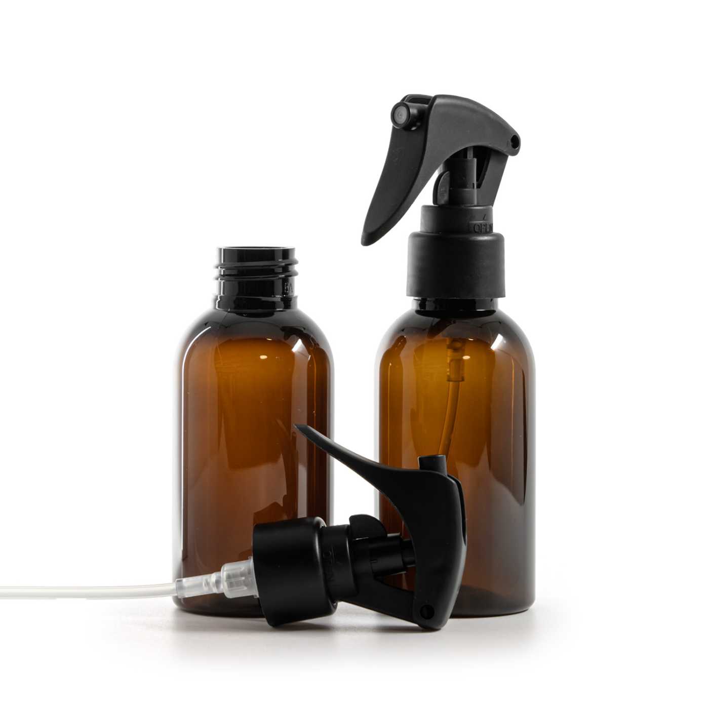 Butelka plastikowa, brązowa, czarny matowy spryskiwacz z dźwignią, gładka obręcz, 100 ml