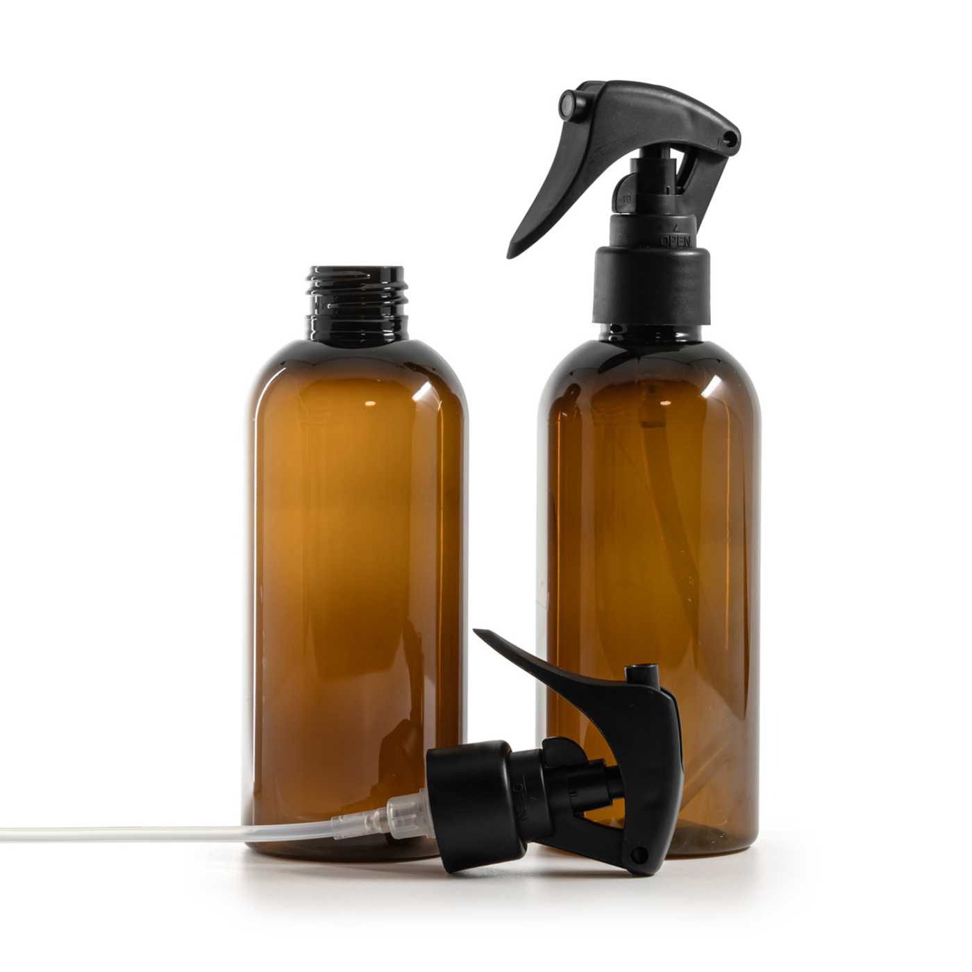 Butelka plastikowa, brązowa, czarny matowy spryskiwacz z dźwignią, gładka obręcz, 200 ml