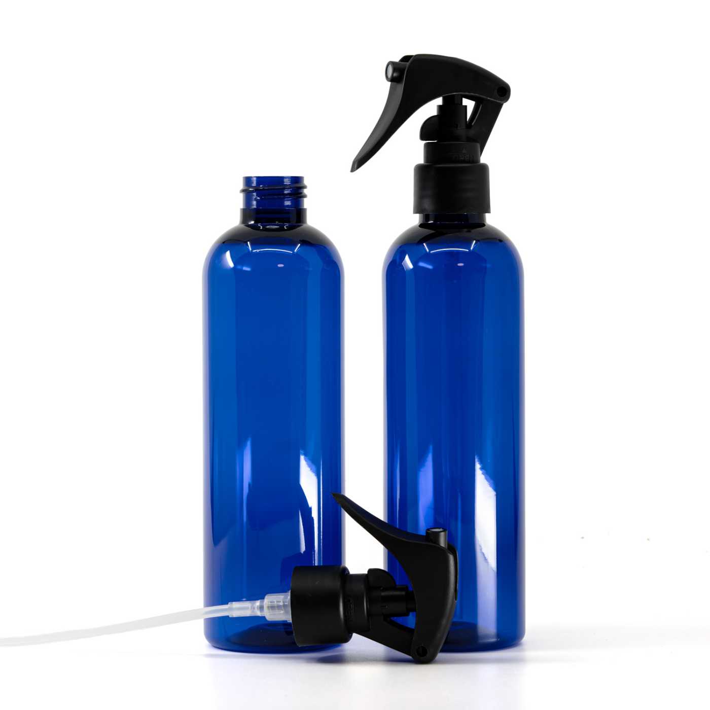Butelka plastikowa, niebieska, mini spryskiwacz matowy czarny, gładka obręcz, 250 ml