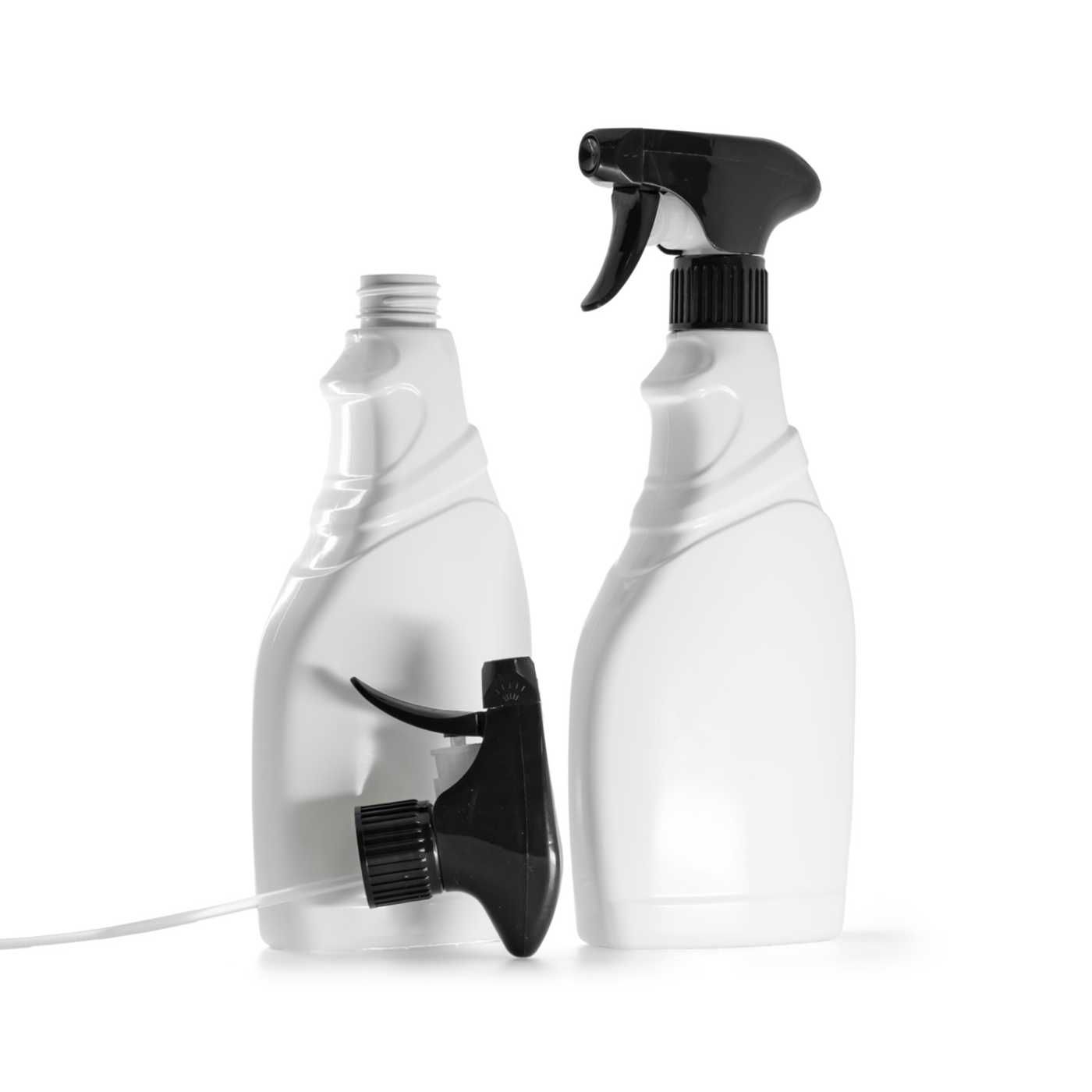 Kunststoffflasche für Reinigungsmittel, weiß, schwarzer Triggersprüher, 500 ml