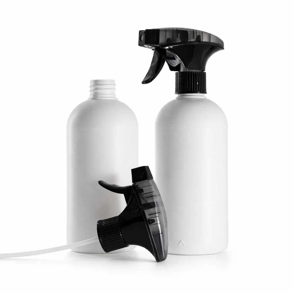 Bouteille en plastique HDPE blanche, pulvérisateur moussant à gâchette noir, 500 ml