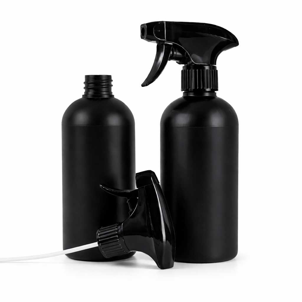 Butelka plastikowa HDPE, czarna, czarny atomizer, 500 ml