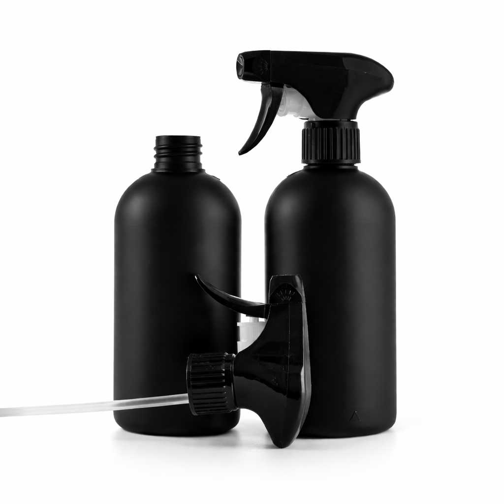HDPE-Kunststoffflasche, schwarz, schwarzer Triggersprüher, 500 ml