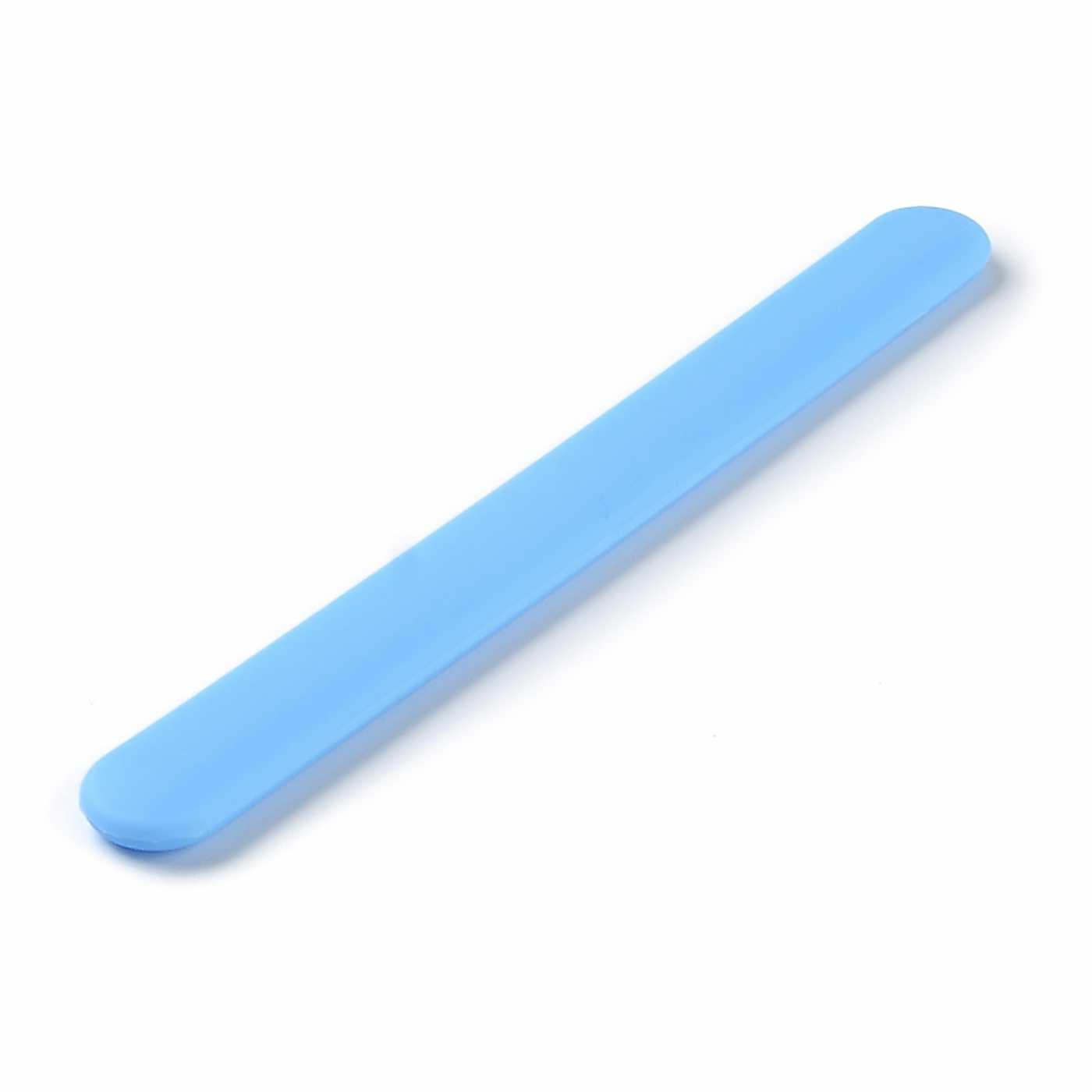 Silikonová míchací tyčinka modrá 16 cm
